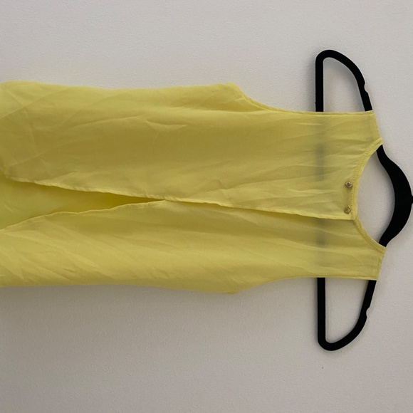 H&M flowy sleeveless neon yellow top - Picture 2 of 2